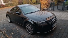 Audi TT Coupe 1.8 T quattro S Line