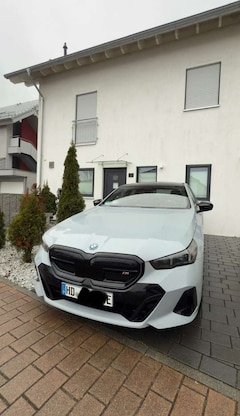 Bild des Angebotes BMW i5 M60, M-SportPro, AHK, Pano, 20“, Autobahnassiste