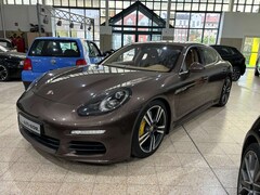 Bild des Angebotes Porsche Panamera S E-Hybrid (PCCB,Softcl.,ACC,LED,PCM)