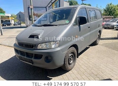 Hyundai H-1 2.5 CRDI **TÜV / 6 Sitzer**