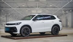 Bild des Angebotes VW Tiguan R-Line 1.5 TSI eHybrid AHK PANO Park Assist