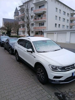 Bild des Angebotes VW Tiguan Allspace Comfortline