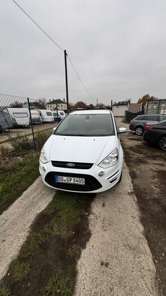Ford S-Max 2.0 TDCi DPF Titanium