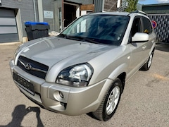 Bild des Angebotes Hyundai TUCSON 2.0 GLS (2WD) 2.Hand 150.000 KM TÜV+SERVICE NEU