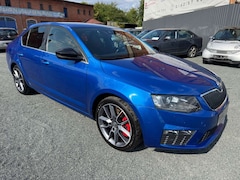 Bild des Angebotes Skoda Octavia Lim 2.0 TDI RS-ACC-Navi-CANTON-Bi-Xenon