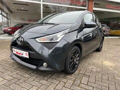 Bild des Angebotes Toyota Aygo x-play Team D