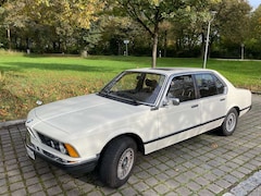 Bild des Angebotes BMW 730 E23 mit Schiebedach |Garagenfzg. | 2. Hand