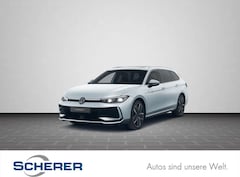Bild des Angebotes VW Passat Variant 1.5 eTSI DSG R-Line Pano+IQ+ACC+K