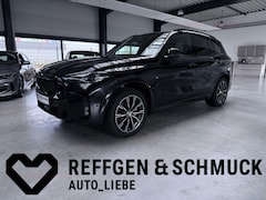 Bild des Angebotes BMW X5 M-SPORT XD LEDER+NAVI+PANO+LED+KAMERA+DAB+R20