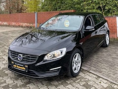Bild des Angebotes Volvo V60 Kinetic // Garantie // 2-Hand // Inspektion neu //