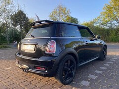 Bild des Angebotes MINI Cooper SD Aut. Nichtraucher; Klimaaut. kein Wartungsstau