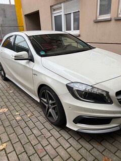 Bild des Angebotes Mercedes-Benz A 45 AMG A 45 AMG 4Matic AMG Speedshift 7G-DCTEdition 1
