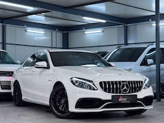 Bild des Angebotes Mercedes-Benz C 63 AMG C 63 S AMG Lim. DRIVERS*CMND*KLAPPE*POLAR*