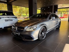 Bild des Angebotes Mercedes-Benz CLS 63 AMG CLS 63 S AMG Capristo*Magno Lackierung*Carbon