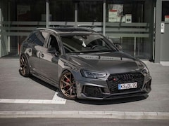 Bild des Angebotes Audi RS4 RS4 Avant quattro tiptronic