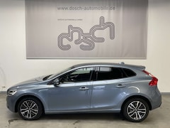 Bild des Angebotes Volvo V40 Momentum LED/NAVI/PDC