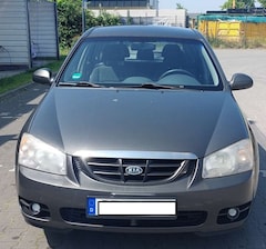 Bild des Angebotes Kia Cerato Cerato 2.0 EX