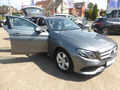 Bild des Angebotes Mercedes-Benz E 250 Avantgarde (213 K) AHK/Navi/R-Kam/LED/GSHD/SH/PDC/