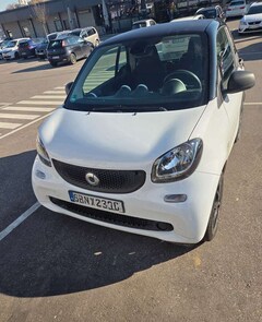 Bild des Angebotes smart forTwo smart+fortwo+coupe+twinamic+edition1