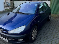 Bild des Angebotes Peugeot 206 90 Style