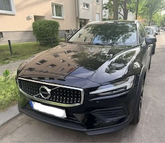 Bild des Angebotes Volvo V60 Cross Country B4 D AWD Geartronic Pro