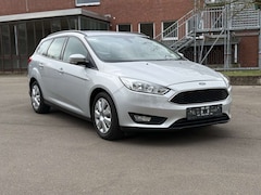 Bild des Angebotes Ford Focus Turnier 1.0 EcoBoost Start-Stopp-System Business Edition