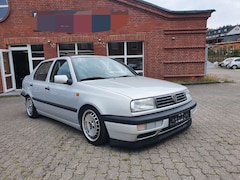 Bild des Angebotes VW Vento 1.8 CL,Schibedach,Ronal Turbo,Automatik