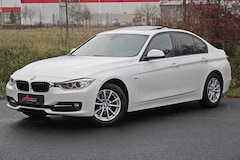 Bild des Angebotes BMW 318 d Aut. *SportLine/Leder/Glasdach/Navi/Xenon*