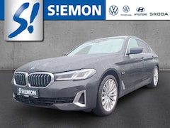 Bild des Angebotes BMW 545 e Luxury Line xDrive HUD Navi Leder Digitales Cock