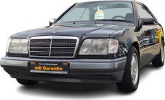 Bild des Angebotes Mercedes-Benz E 320 CE Schiebedach*Telefon*Klima*Rostfrei*Radio