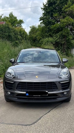 Porsche Macan S