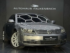 VW Phaeton V8*4M*Keyles*Soft*TV*StHz*Kamera*Omanyt*