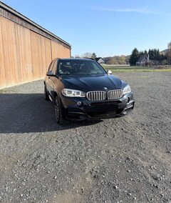 Bild des Angebotes BMW X5 M M50d 7-Sitzer Motor instandgesetzt