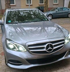 Bild des Angebotes Mercedes-Benz E 250 E-Klasse Diesel BlueTEC 4Matic 7G-TRONIC Avantgard