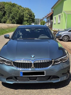 Bild des Angebotes BMW 330 330e Aut. Advantage