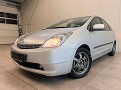 Toyota Prius Executive / LEDER / NAVI /