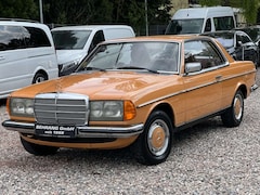 Bild des Angebotes Mercedes-Benz 230 C COUPÉ OLDTIMER *2.HAND*AUTOMATIK*SERVO*