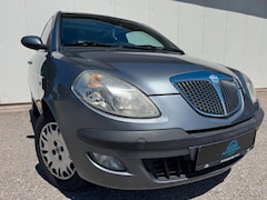 Bild des Angebotes Lancia Ypsilon 1.2 16V Oro *KLIMA*SERVO*TÜV05/2027*