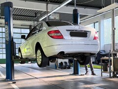 Bild des Angebotes Mercedes-Benz C 180 C 180 Kompressor Automatik Elegance