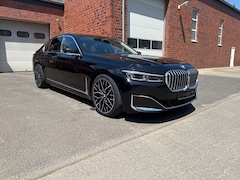 Bild des Angebotes BMW 730 d Luxury Line, Schiebedach, Head-up, ACC, 1.Hand