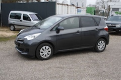 Bild des Angebotes Toyota Verso-S Life*Klima*Navi*AHK*Panorama*1.Hand