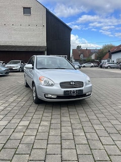 Bild des Angebotes Hyundai ACCENT GL