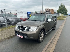 Bild des Angebotes Nissan Navara Pickup Double Cab LE V6 4X4 *1.HAND*Leder