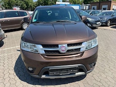 Bild des Angebotes Fiat Freemont 2.0 Multijet 16V DPF Automatik Allrad Lounge