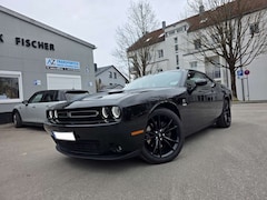 Bild des Angebotes Dodge Challenger R/T, 5,7L. Hemi, TÜV Neu, Sitz & Lenkradheizung