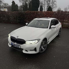 Bild des Angebotes BMW 330 330 e xDrive Luxury Line