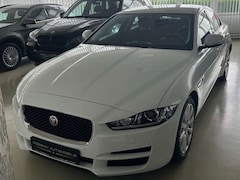 Bild des Angebotes Jaguar XE XE 20d AWD Aut. Pure