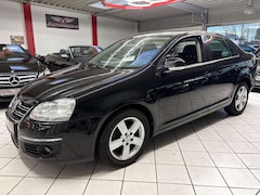 Bild des Angebotes VW Jetta V United 1.4 TSI NAVI PDC SHZ