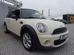 Bild des Angebotes MINI One D Clubman Allwetterreifen Navi Klimaautomatik Bluetooth USB