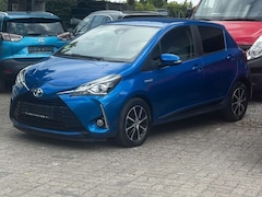 Bild des Angebotes Toyota Yaris Hyb. Team D/Aut/R.Kamera/Navi/Top Zustand
